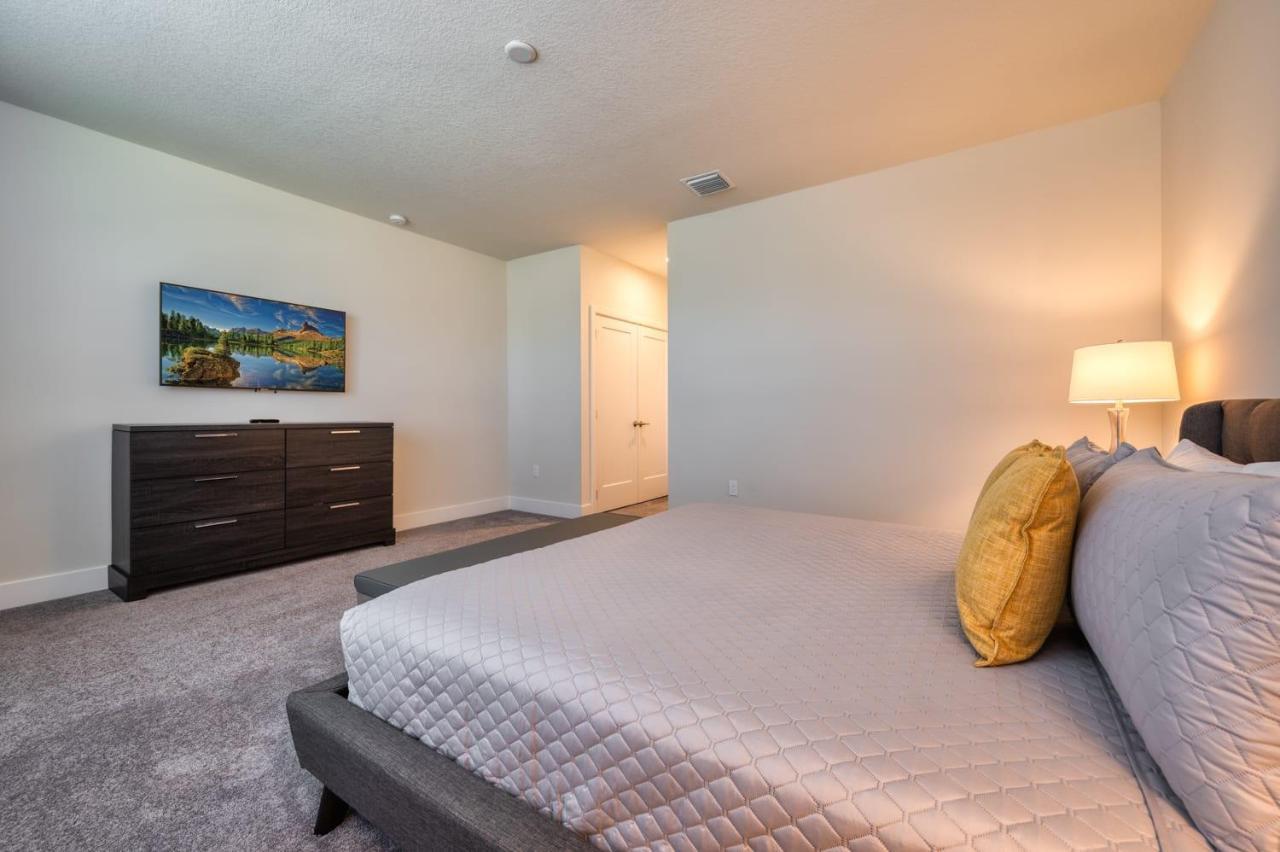 Comfortable Townhome With Private Pool Near Disney Four Corners 外观 照片